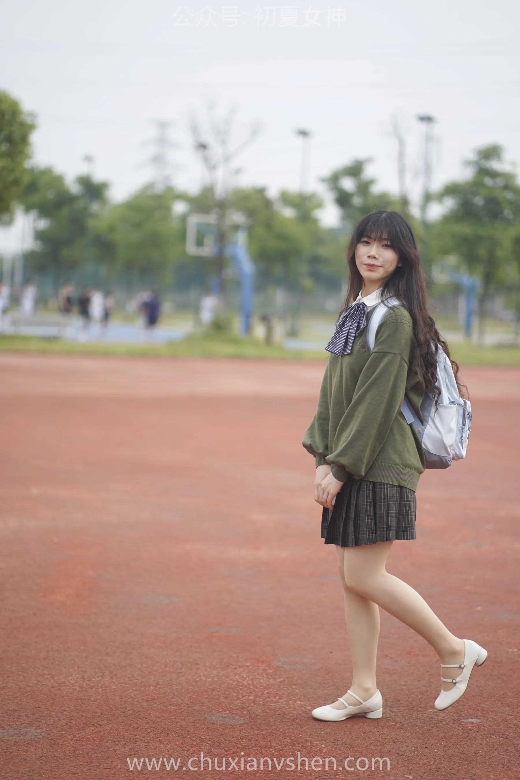 初夏女神 NO.064 欢欢 新晋学妹-学妹的一天 [164P]插图9